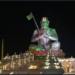 Meet your Posher, Satish